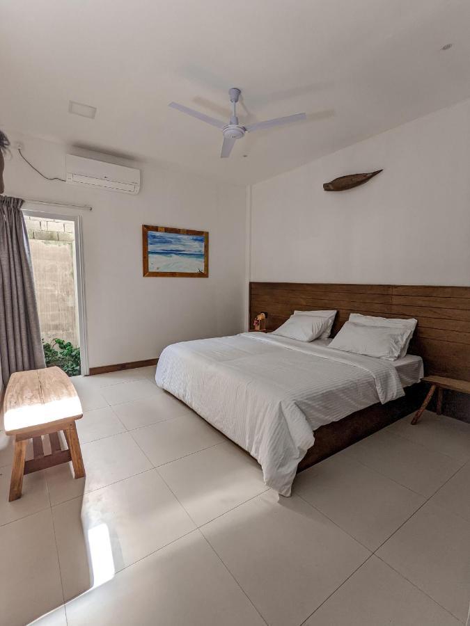 Hotel Dhoadhi Retreat Thulusdhoo Esterno foto