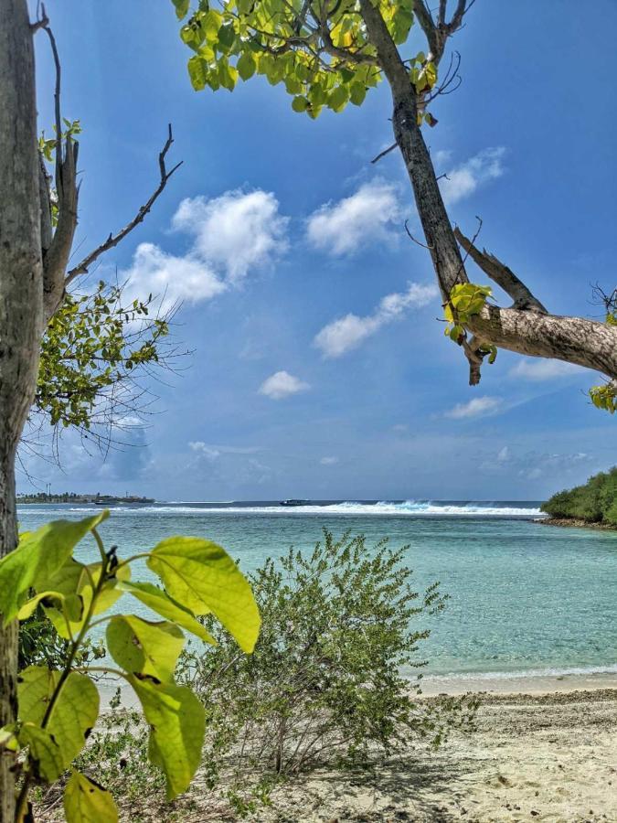 Hotel Dhoadhi Retreat Thulusdhoo Esterno foto