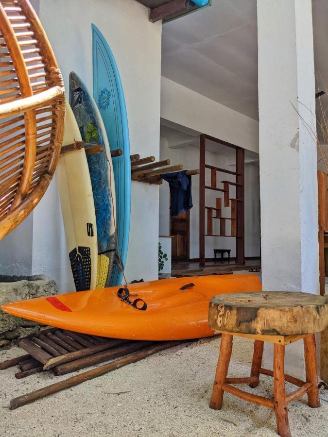 Hotel Dhoadhi Retreat Thulusdhoo Esterno foto